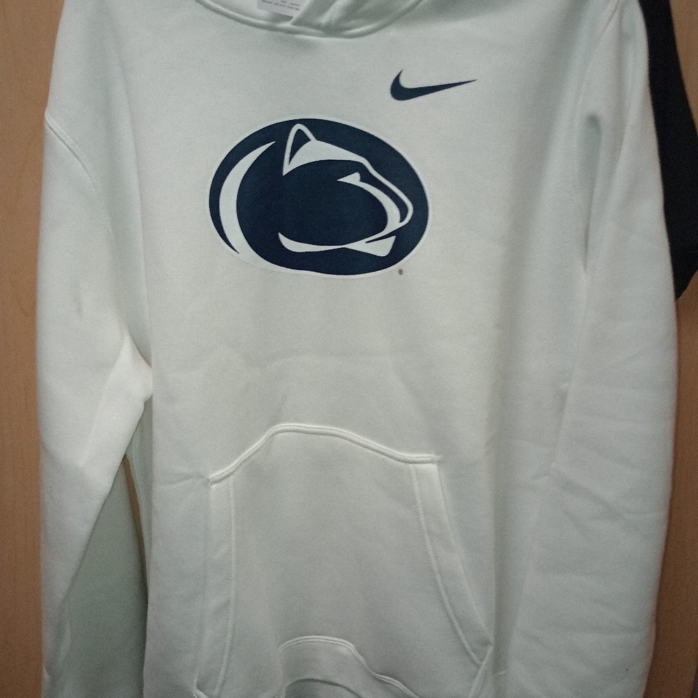 Large Nike Penn State Hoodie